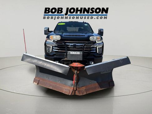 Used 2022 Chevrolet Silverado 2500 High Country w/ Z71 Off-Road Package AWD/4WD image 4