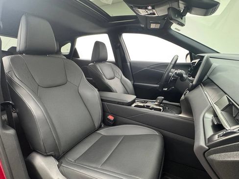 Used 2023 Lexus RX 350 Premium w/ Accessory Package AWD/4WD image 29