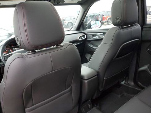 Certified 2021 Chevrolet TrailBlazer RS w/ Sun and Liftgate Package image 38