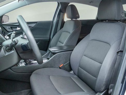Used 2023 Chevrolet Malibu LT FWD image 27