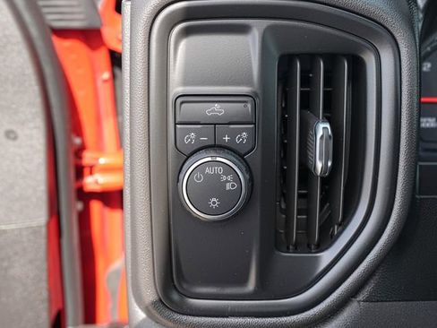 Used 2019 Chevrolet Silverado 1500 W/T RWD image 19