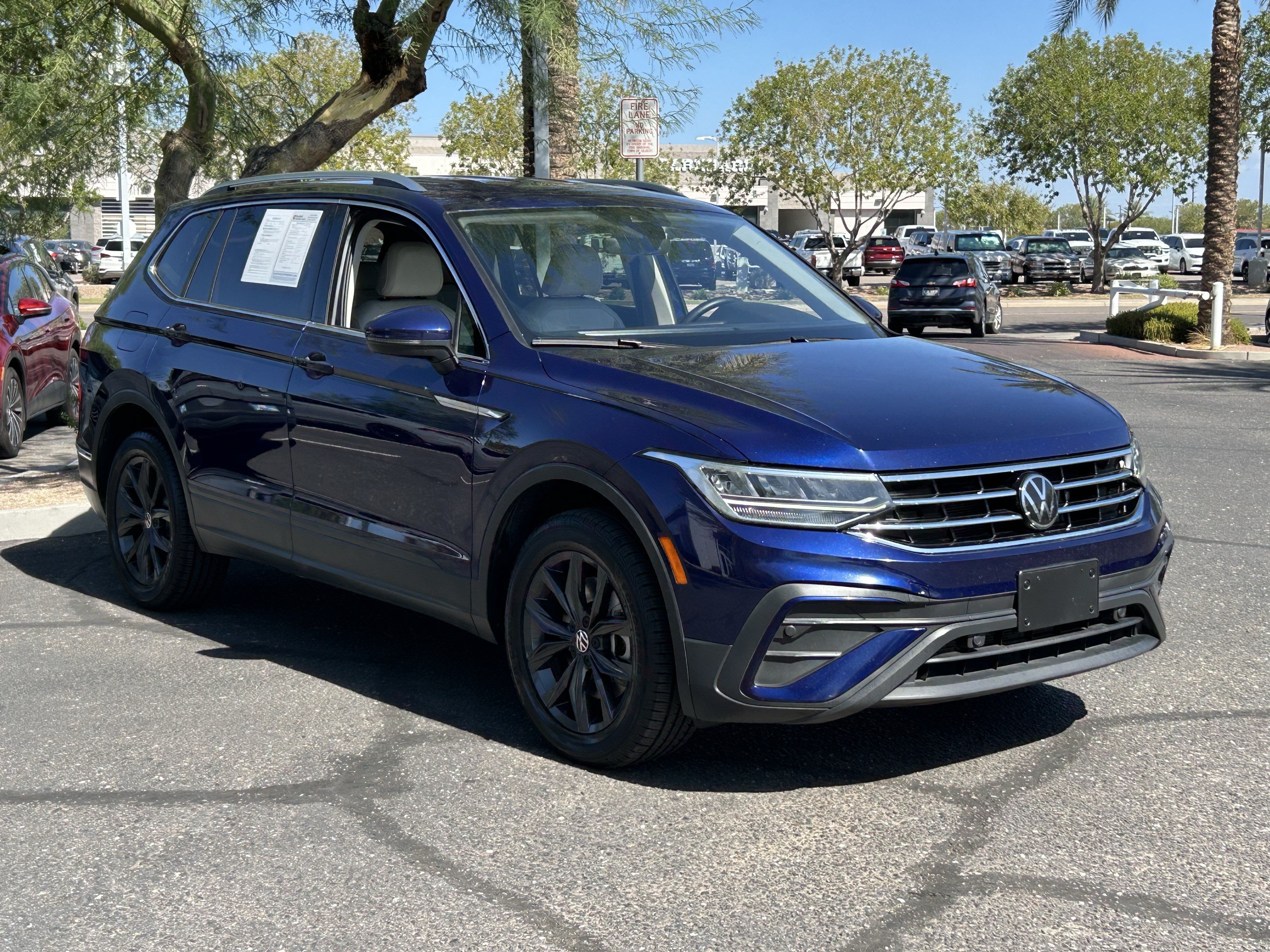 Used 2024 Volkswagen Tiguan SE AWD/4WD image 6