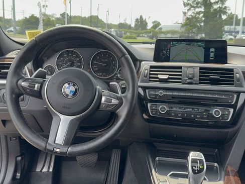 Used 2016 BMW 328i xDrive Sedan AWD/4WD image 12