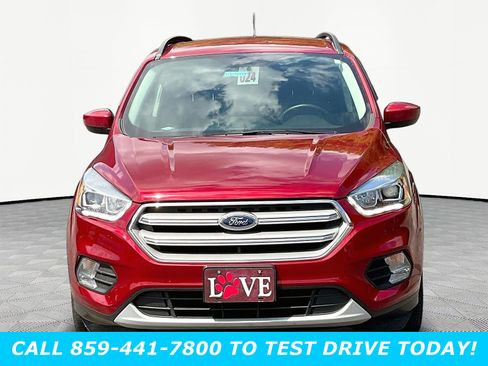 Used 2018 Ford Escape SEL AWD/4WD image 2