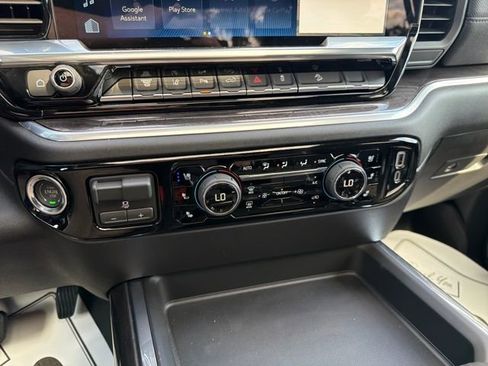 New 2026 Chevrolet Silverado 2500 LTZ w/ LTZ Convenience Package image 33