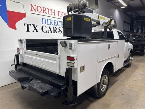 Used 2016 RAM 3500 Tradesman w/ Power & Remote Entry Group image 9