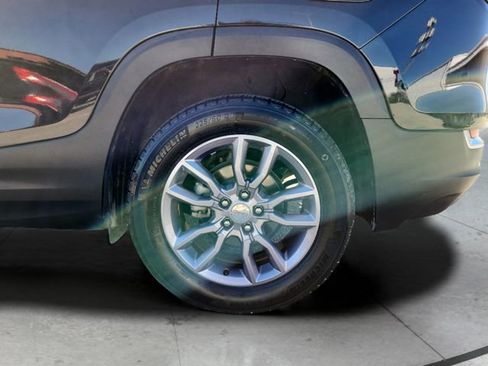 Certified 2023 GMC Terrain SLT image 26