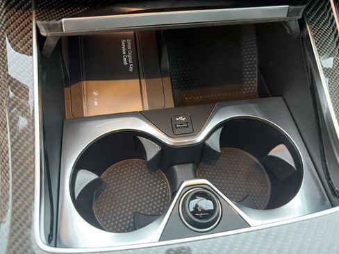 New 2026 BMW X7 M60i w/ Climate Comfort Package image 32