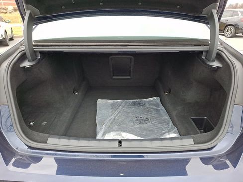 Certified 2023 BMW 760i xDrive image 30