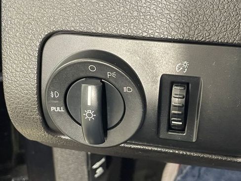 Used 2007 Ford Mustang GT image 14