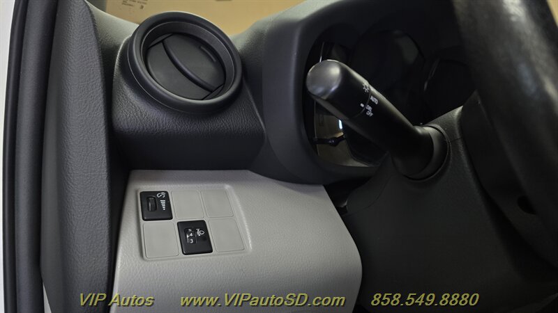 Used 2013 Toyota RAV4 EV FWD image 24