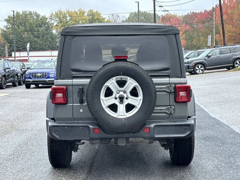 Used 2020 Jeep Wrangler Unlimited Sport S image 25