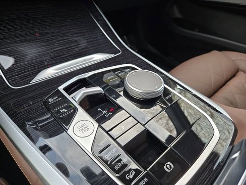 New 2026 BMW X5 xDrive40i w/ M Sport Package image 23