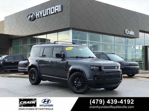Used 2024 Land Rover Defender 110 X-Dynamic SE AWD/4WD image 1