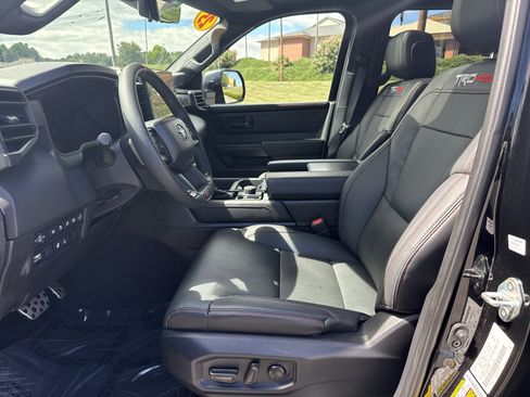 Used 2025 Toyota Tundra TRD Pro AWD/4WD image 13