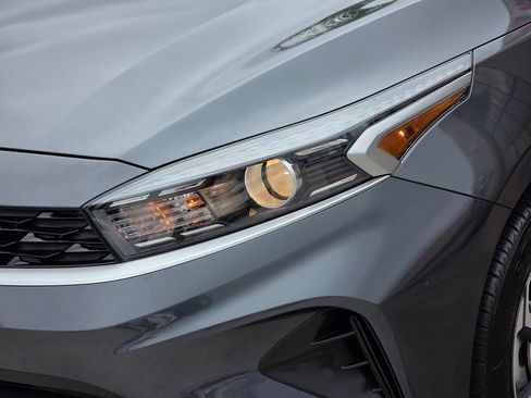Used 2024 Kia Forte LXS FWD image 7