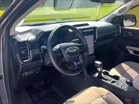 Used 2024 Ford Ranger XLT w/ Technology Package AWD/4WD image 11