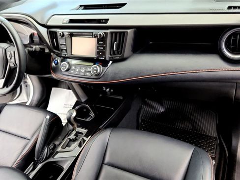 Used 2017 Toyota RAV4 SE w/ Power Extra Value Package image 16