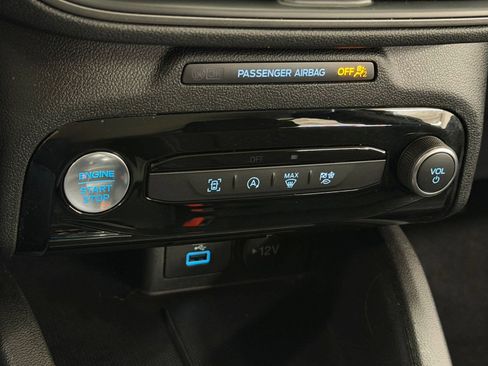 Used 2023 Ford Escape Active w/ Tech Pack #1 AWD/4WD image 18