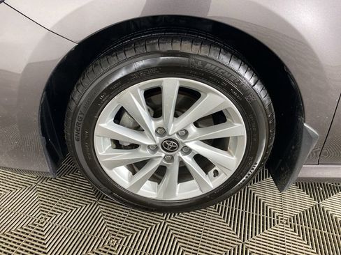 Used 2024 Toyota Camry LE AWD/4WD image 12