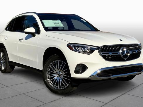 Used 2026 Mercedes-Benz GLC 300 4MATIC image 2
