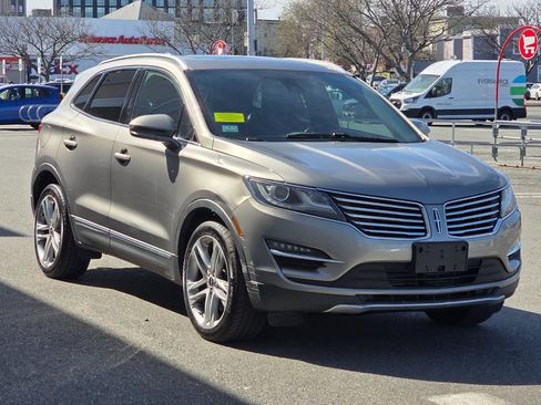 Used 2017 Lincoln MKC Reserve w/ Lincoln MKC Climate Package AWD/4WD image 3