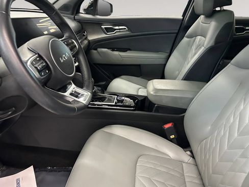 Used 2024 Kia Sportage X-Line w/ X-Line Premium Package AWD/4WD image 9