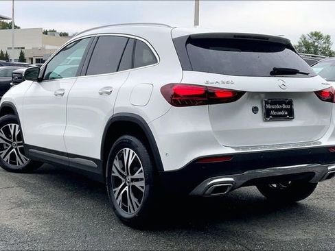Used 2026 Mercedes-Benz GLA 250 4MATIC image 10