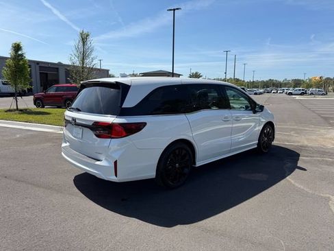 Used 2025 Honda Odyssey Sport-L image 7