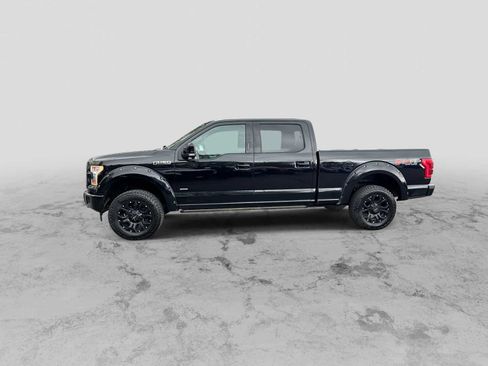 Used 2017 Ford F150 Lariat w/ Equipment Group 502A Luxury AWD/4WD image 5