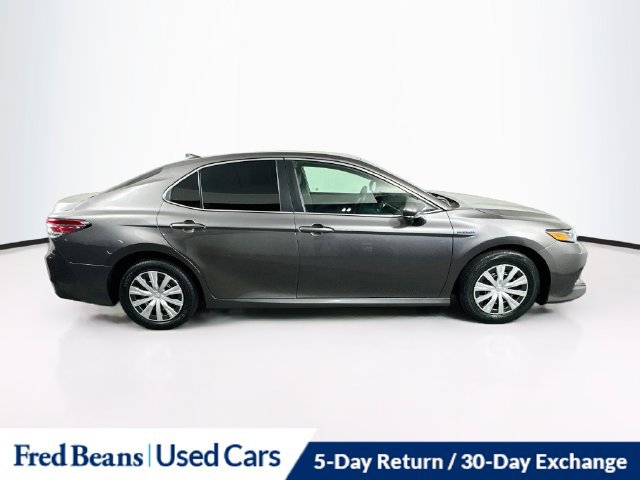 Used 2019 Toyota Camry LE FWD image 11