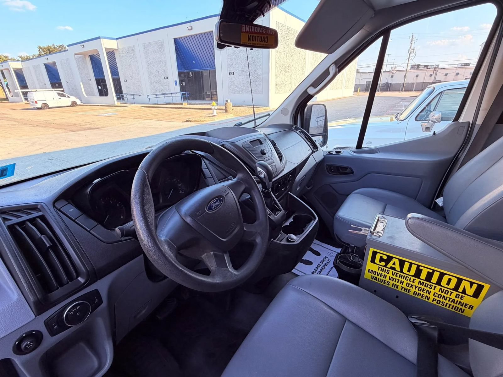 Used 2019 Ford Transit 350 148 Medium Roof RWD image 9