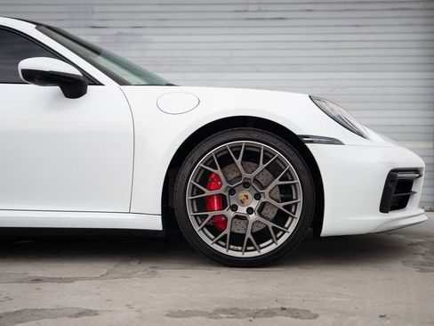 Used 2021 Porsche 911 Carrera S image 8