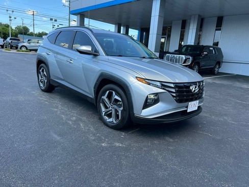 Used 2024 Hyundai Tucson SEL FWD image 4