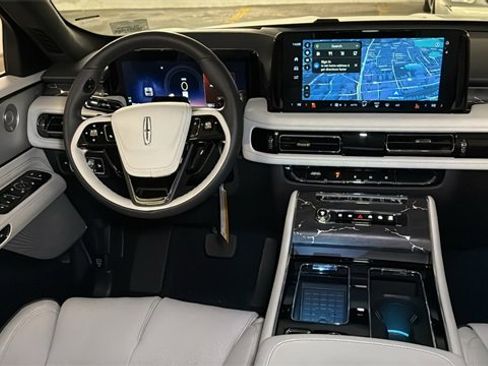 New 2026 Lincoln Aviator Black Label w/ Black Label Special Edition image 20