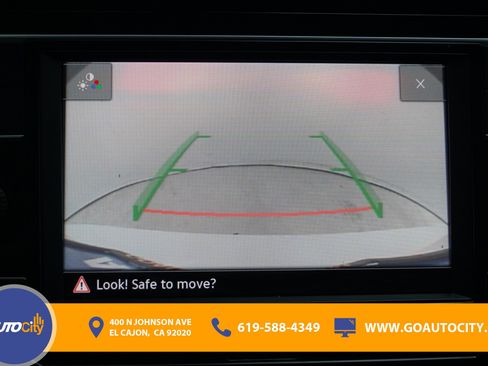 Used 2024 Volkswagen Tiguan S image 11