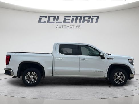 Used 2025 GMC Sierra 1500 SLT AWD/4WD image 4