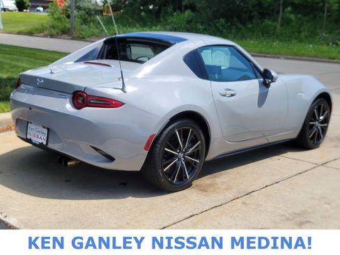 Used 2024 MAZDA MX-5 Miata RF Grand Touring RWD image 45