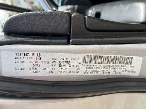 Used 2018 Jeep Grand Cherokee Laredo image 7