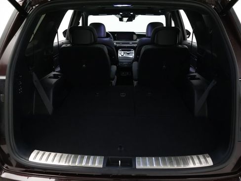 Used 2023 Hyundai Palisade Calligraphy image 21