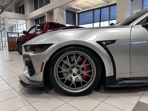 New 2026 Ford Mustang GT Premium w/ GT Performance Package RWD image 11