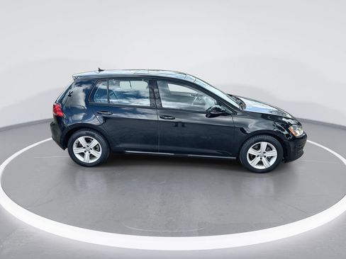 Used 2017 Volkswagen Golf Wolfsburg Edition FWD image 9