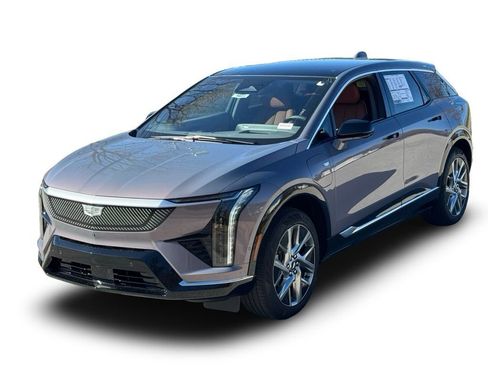 New 2026 Cadillac Optiq Luxury 2 image 10