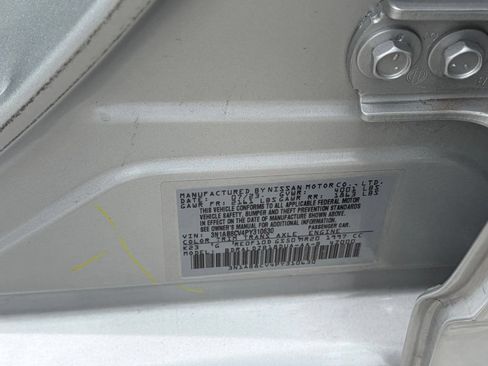 Used 2023 Nissan Sentra SV FWD image 15