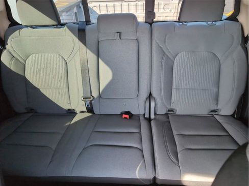 Used 2019 RAM 1500 Big Horn image 28