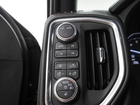 Used 2021 GMC Sierra 1500 AT4 w/ AT4 Premium Package AWD/4WD image 27