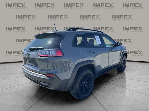 Used 2022 Jeep Cherokee Latitude w/ Sun & Sound Group image 5