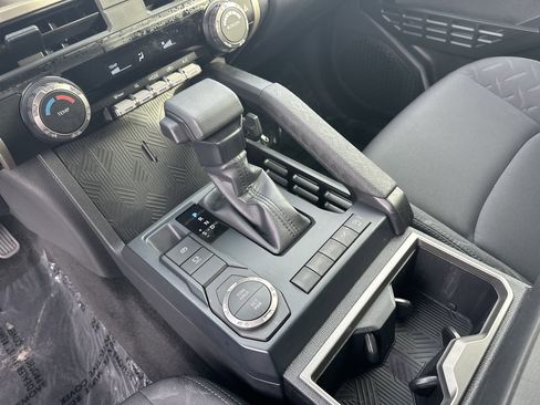 Certified 2025 Toyota Tacoma SR5 image 26