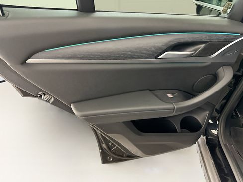 Used 2024 BMW X3 xDrive30i image 28