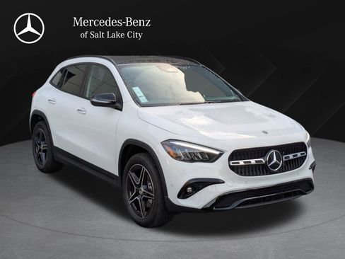 New 2026 Mercedes-Benz GLA 250 4MATIC image 1